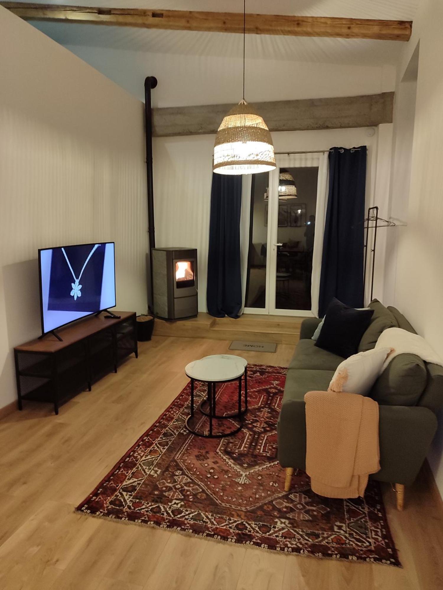 Le Chaleureux Loft 1 Minute Du Tram Leilighet Lingolsheim Eksteriør bilde